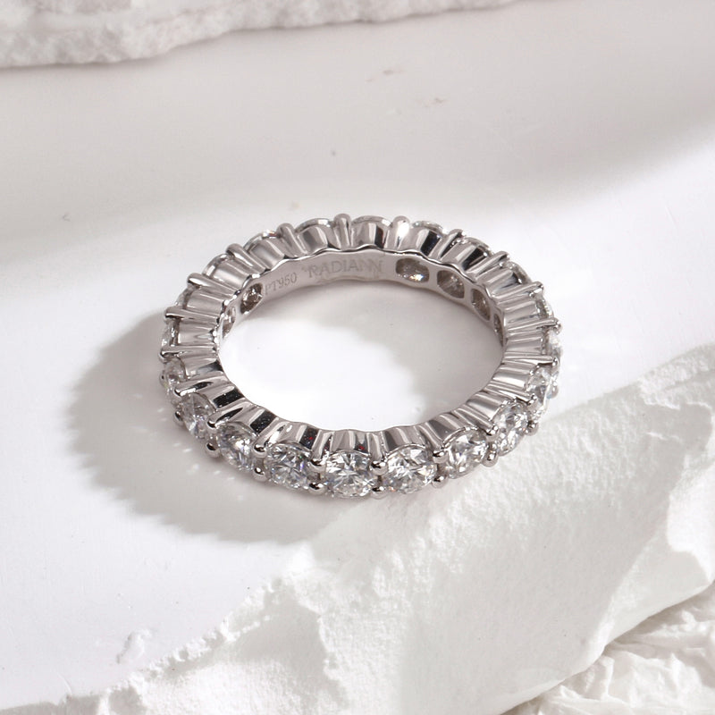 <transcy>Round 2Carat Full Eternity Band II</transcy>