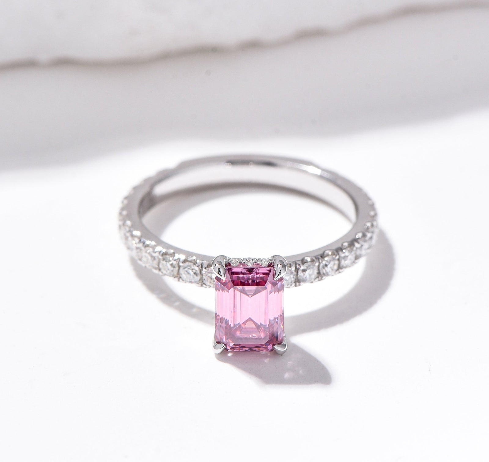 モアサナイト　指輪　3ct　ロシアンカット　百花　ピンク　フリーサイズ モアサナイト リング 桜 ピンク 指輪 レディース 取巻き プラチナ