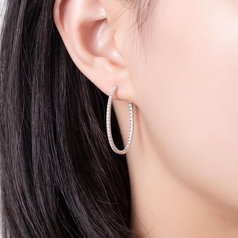 Hoop earrings oval type