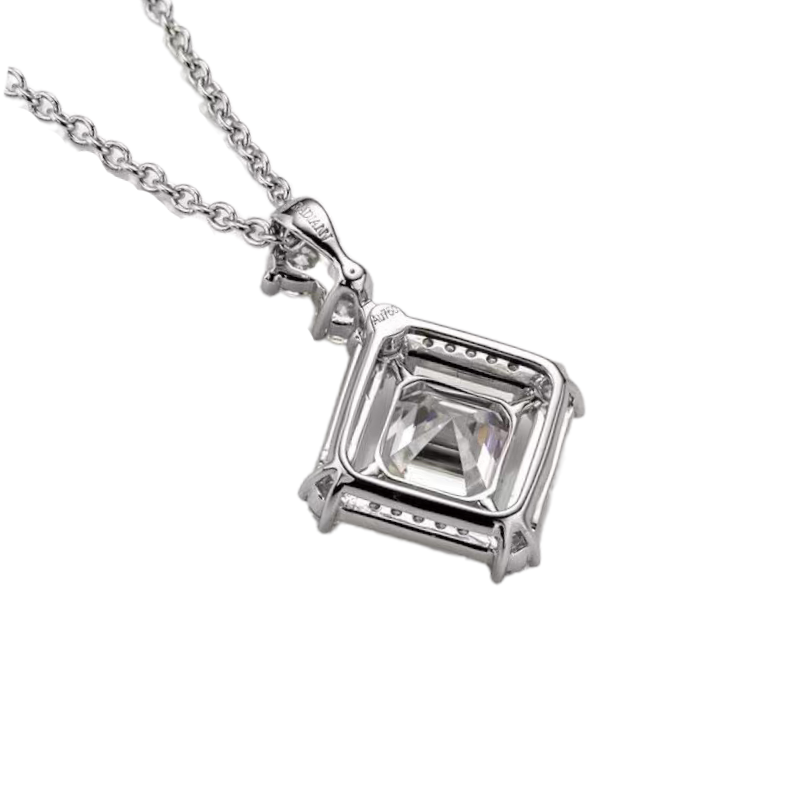 Royal Asher Cut Total 1ct Necklace