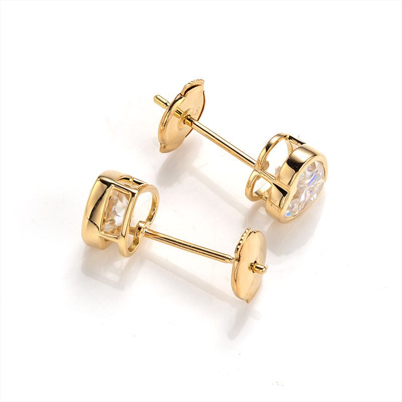 ハートシェイプ覆輪ピアス - RADIANN moissanite fine jewelry | モアサナイトファインジュエリーピアスハートシェイプ覆輪ピアス